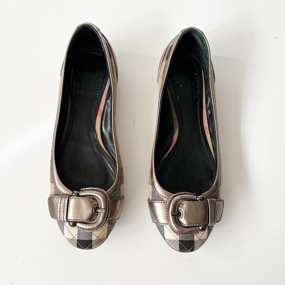 Burberry London Nova Check Ballet Flats Silver Buckle Accent Size 37.5 - Picture 1 of 11